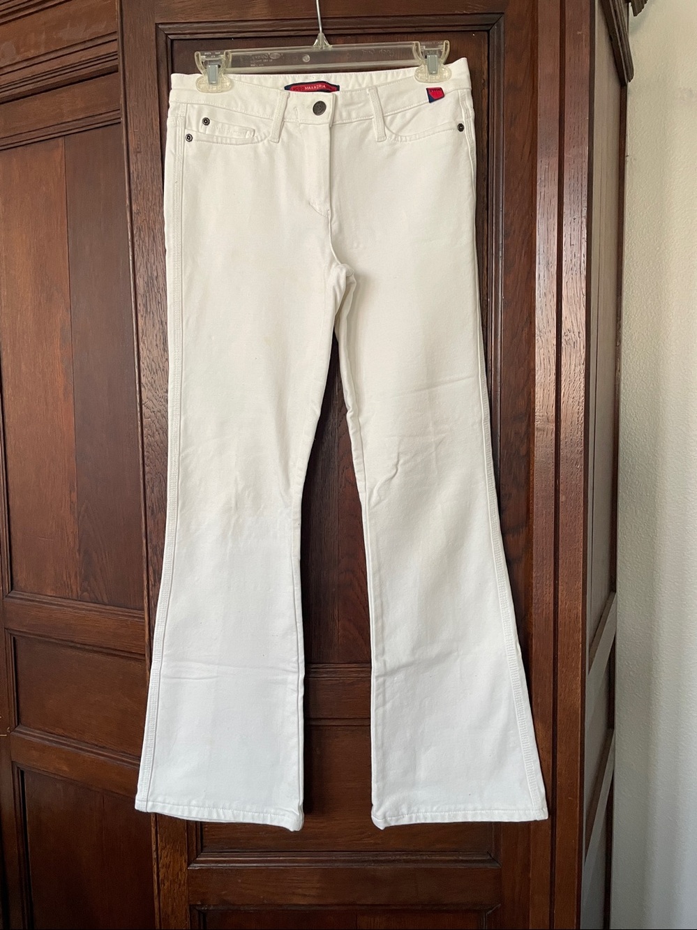 BCBG Cotton Mid Rise Bootcut White Denim Jeans Pants (26” waist)